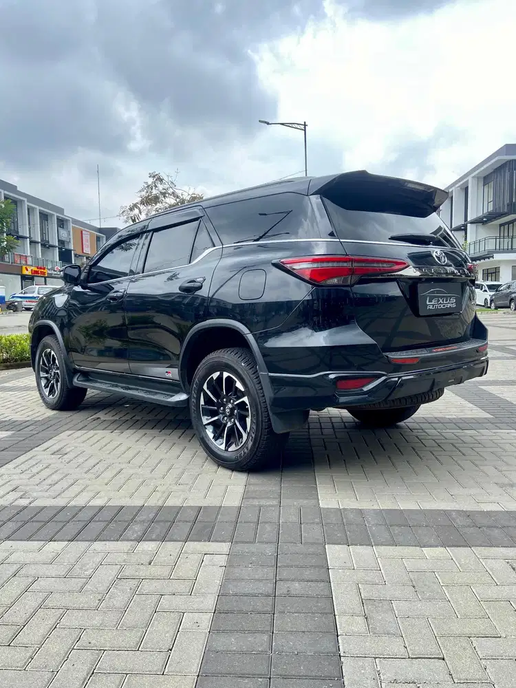 Fortuner GR 2.8 LOW ODO, BISA DP MINIM, SIAP PAKAI