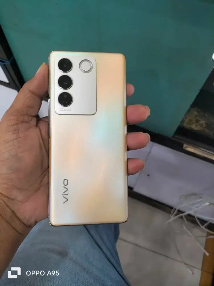 vivo v27 ram 8+8 internal 256 mulus