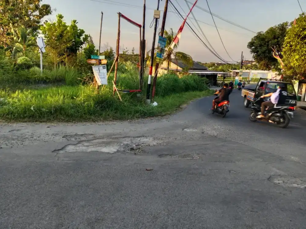 Tanah luas dan murah Dekat Perempatan tajem Maguwoharjo Depok Sleman