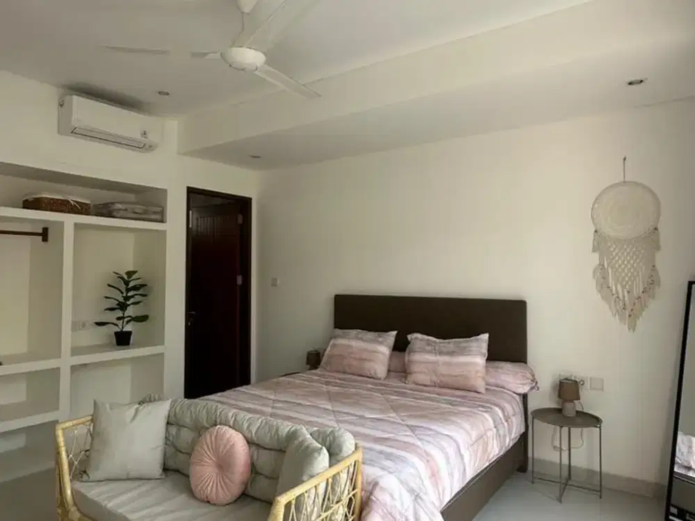 Disewakan Private 1 Bedroom Villa - Dekat The Garden School Area Barat By Pass, Nyaman dan Siap huni