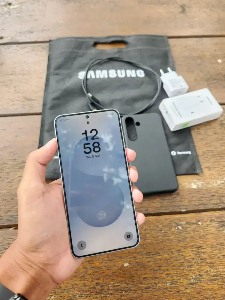 Samsung S25 Reguler 12/512 resmi SEIN