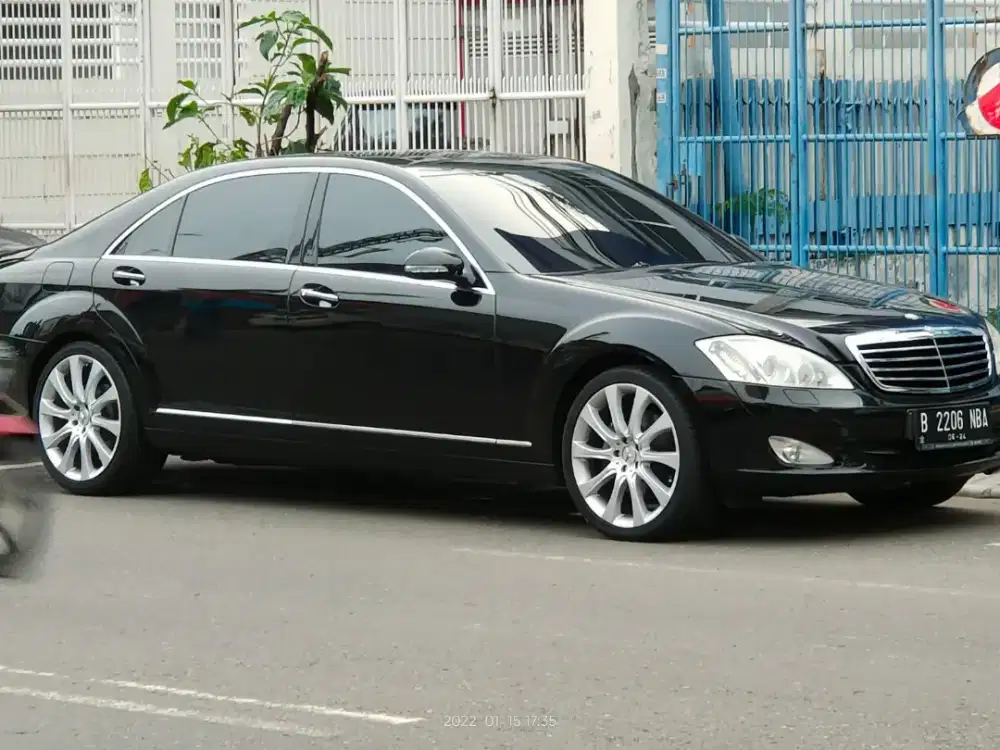 Mercedes-Benz S300 2007 Bensin