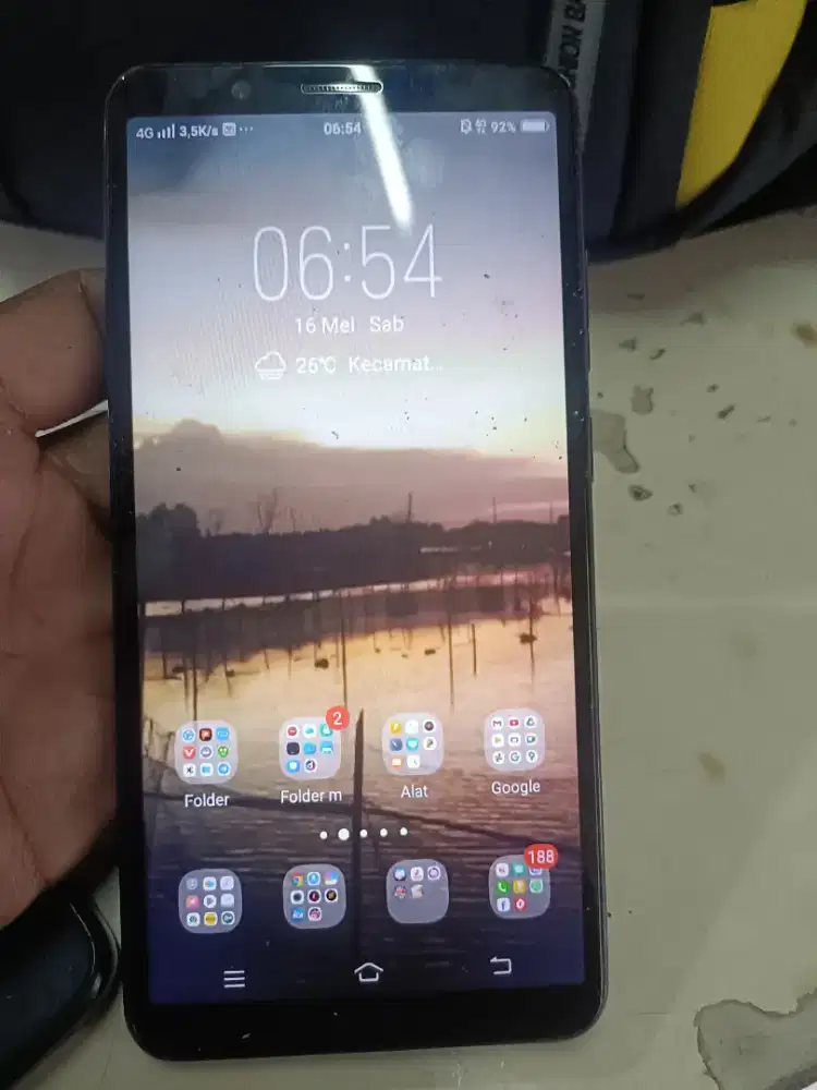 Vivo v7+ ram 4/64