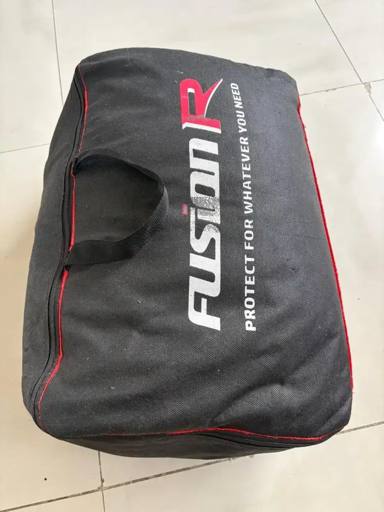 fusion cover hujan mobil ukuran besar livina expander xenia dll