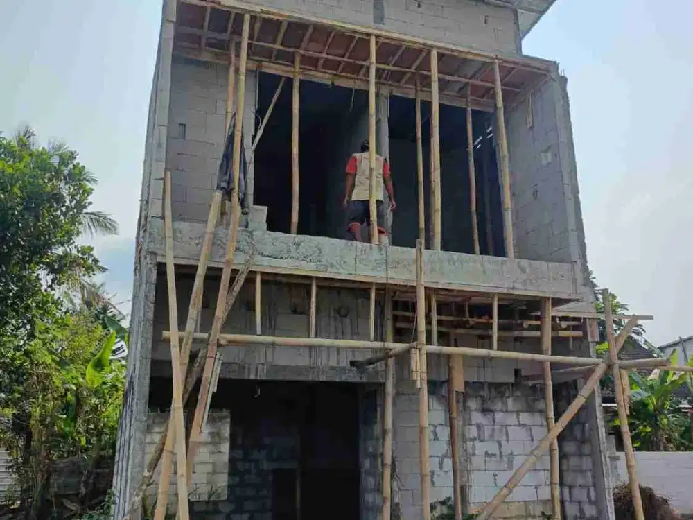 Dijual Rumah Murah 2 lantai di Malang