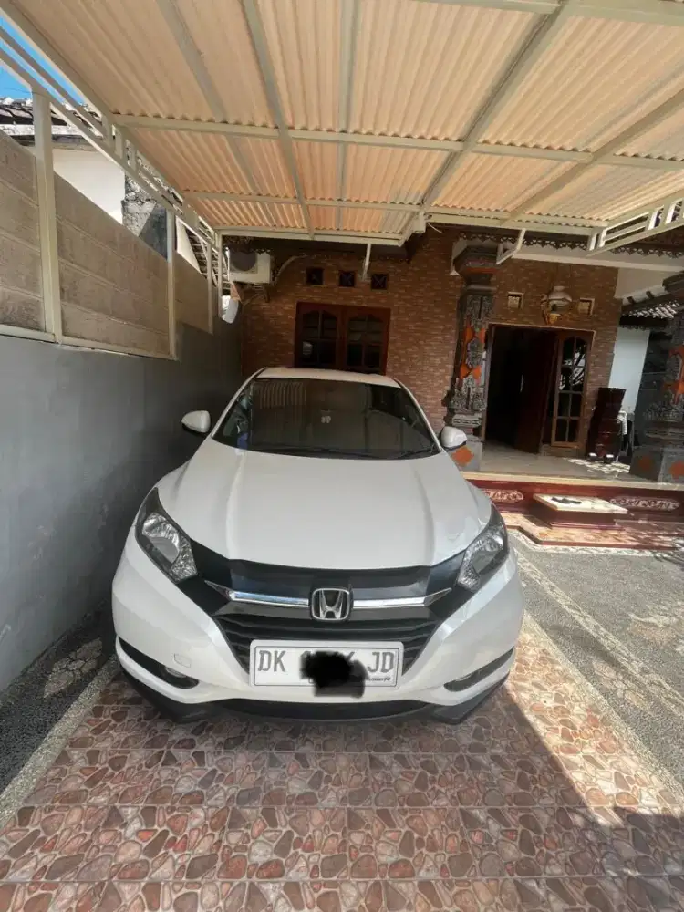 Jual mobil HRV tahun 2017  matic Putih mutiara