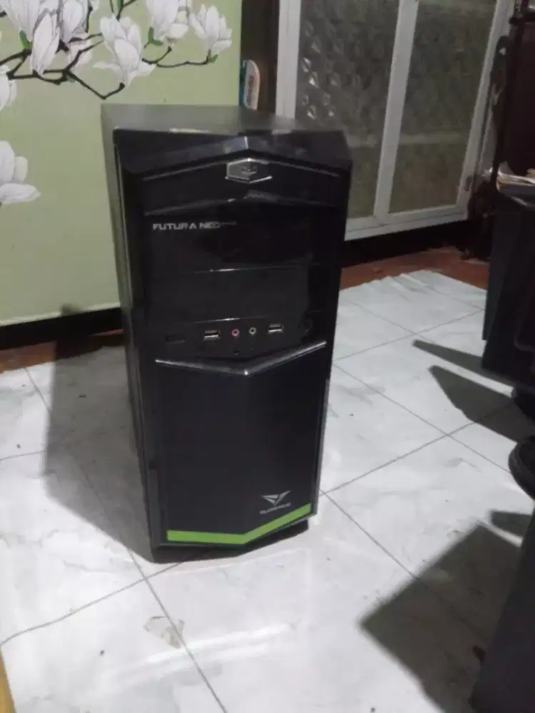 PC core i7 kondisi normal