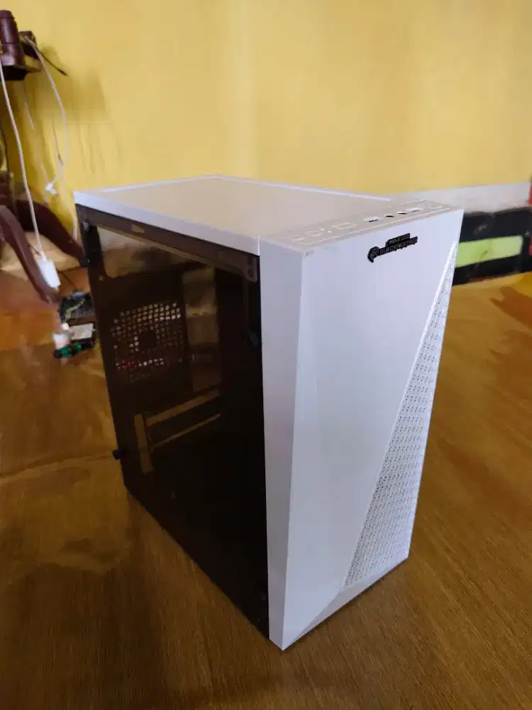 Casing PC black Panther