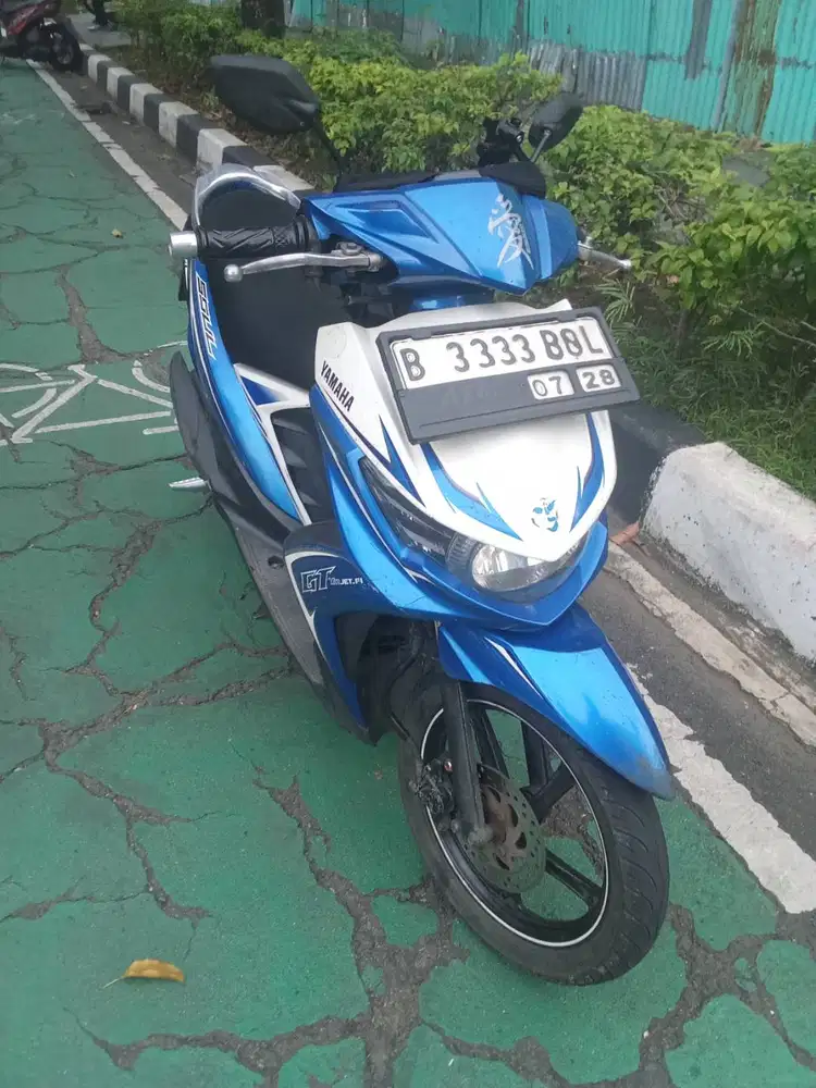 Jual motor Yamaha matic Mio GT 2013 6,5 juta nego