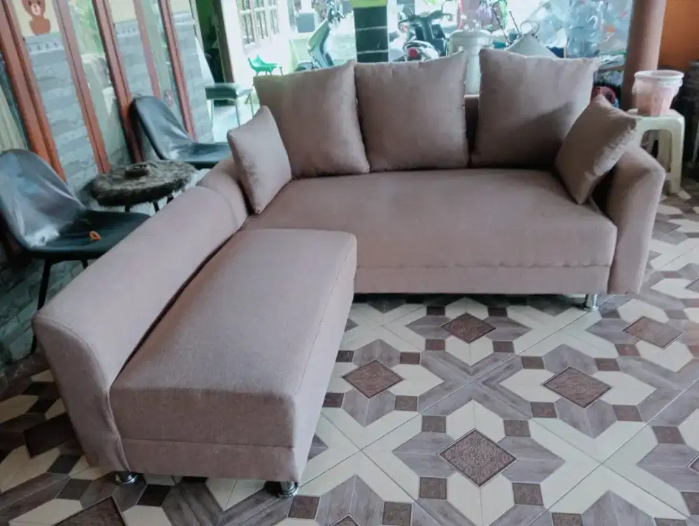 Sofa L minimalis