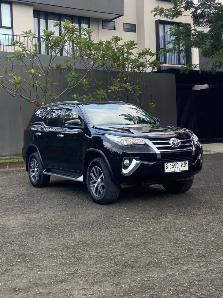 Toyota Fortuner Vrz 2.4 4x2 Doubel Disc At 2017