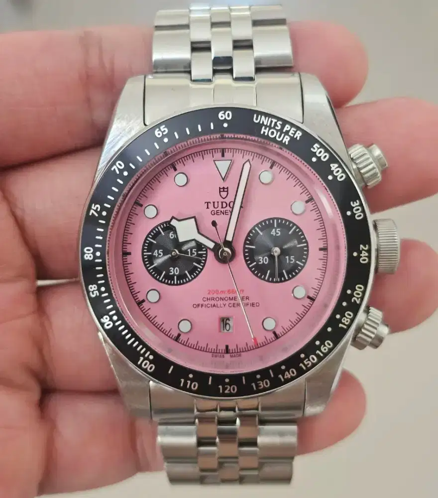 Jam Tangan Tudor Black Bay Chrono Pink