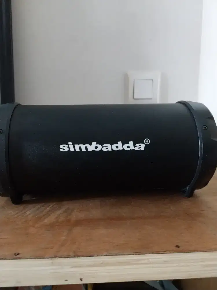 Speker simbadda