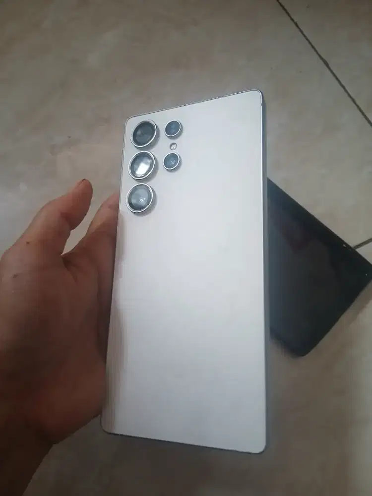 Sasmsung s25 ultra ram 12 256