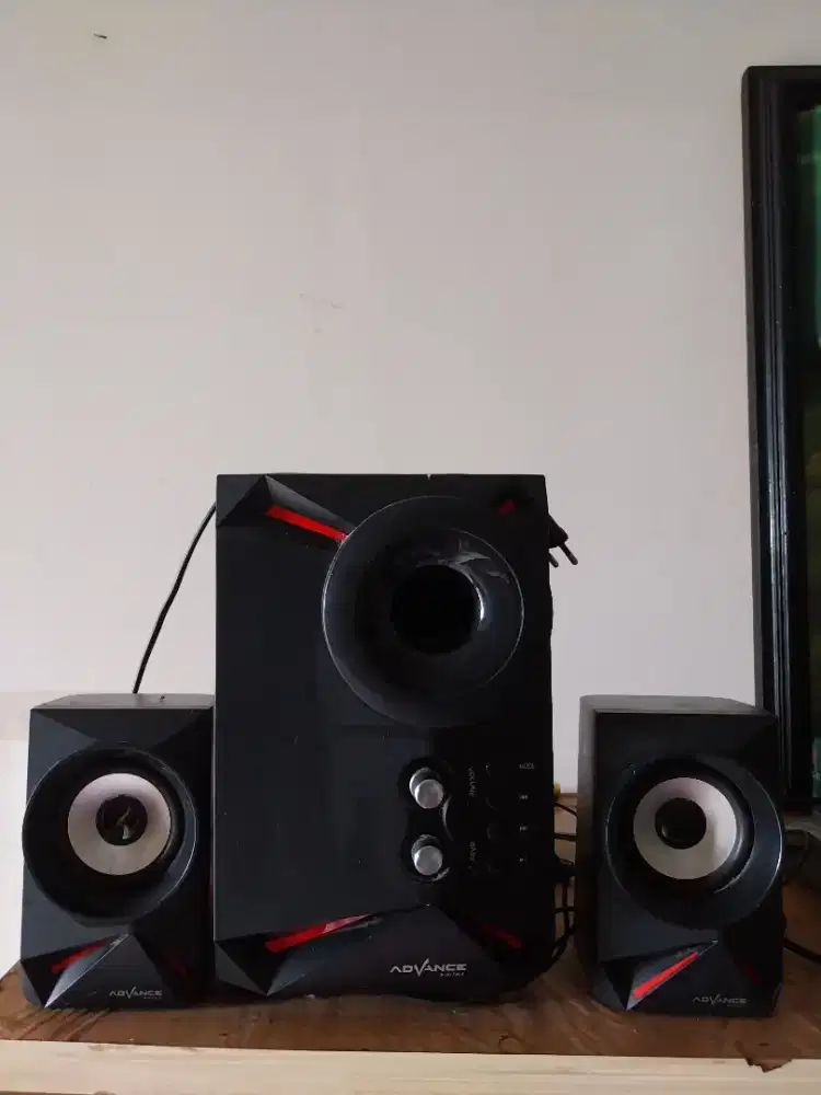 Speaker Advanvce