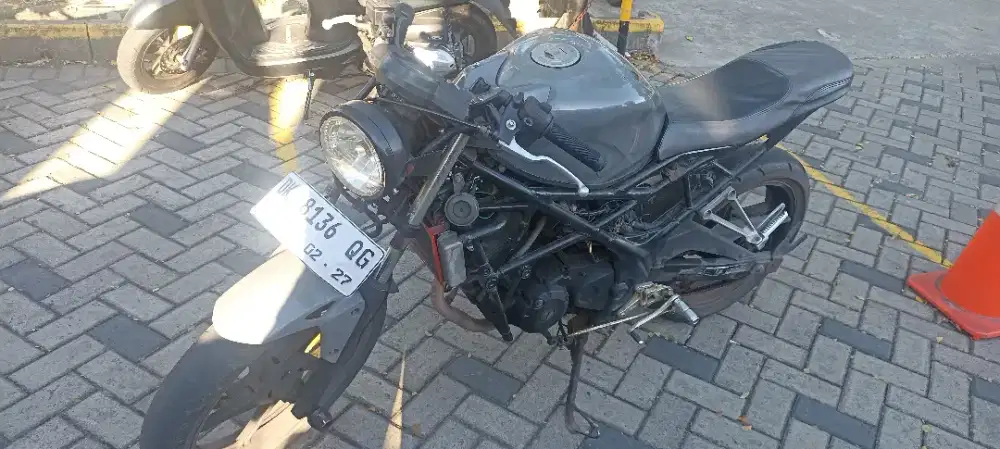 CBR 2015 150 cc modif