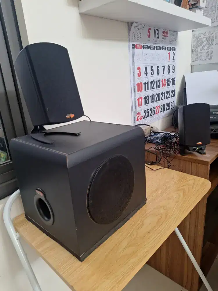 Speaker Klipsch (Promedia 2.1)