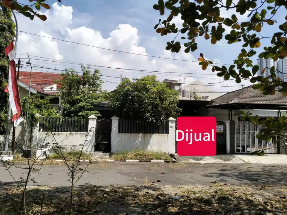 FOR SALE RUMAH STRATEGIS DI JEMUR ANDAYANI SURABAYA KOTA RK 194