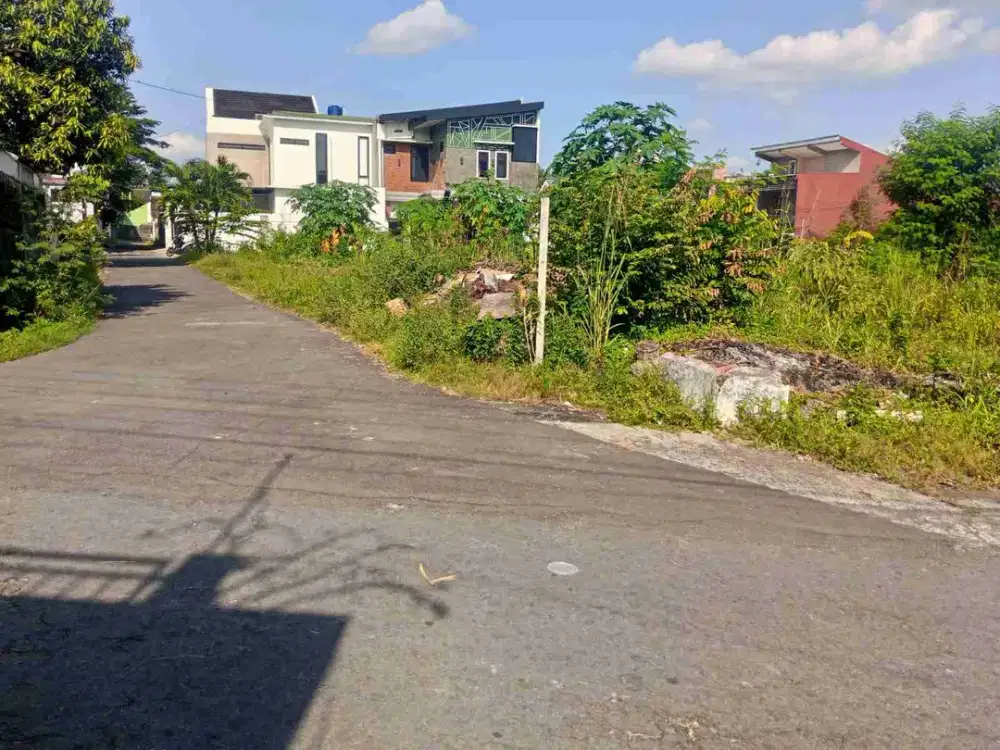 Jual pekarangan dalam perum pokoh  dekat jalan raya tajem