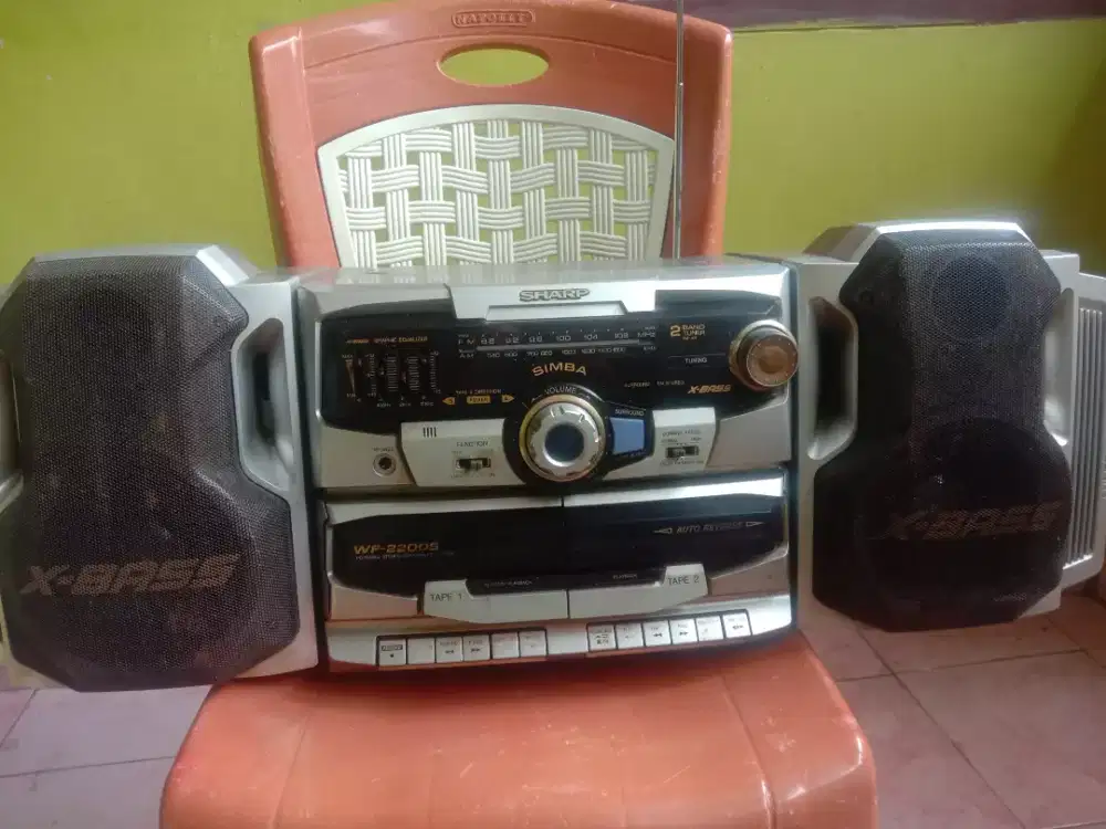 Radio merk Sharp Simba