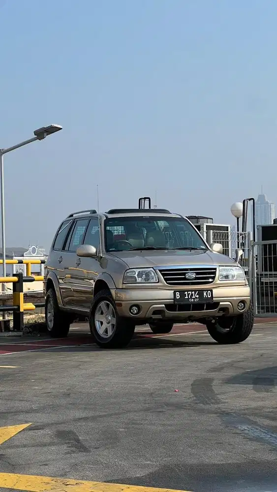 Suzuki Grand Escudo XL7 manual