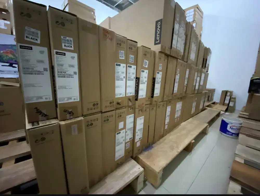 Lenovo Thinkpad 14inch 16GB - Bekas Display Toko - STOK TERBATAS