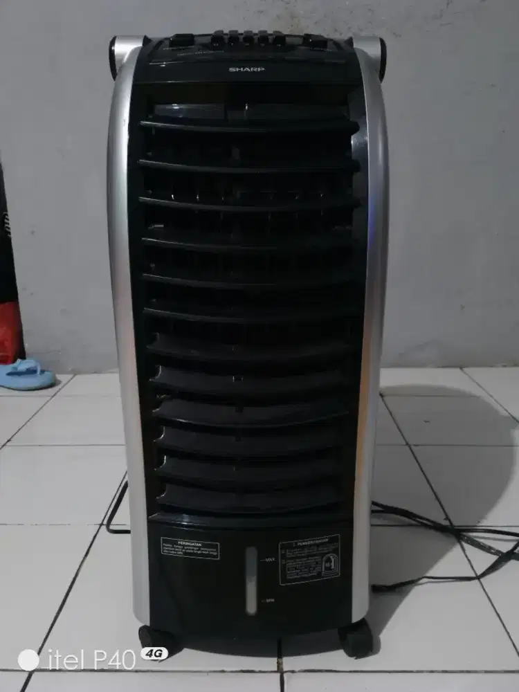 Air cooler merk sharp