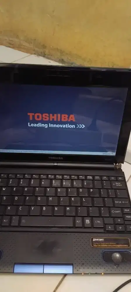 Laptop secend  msih nyala