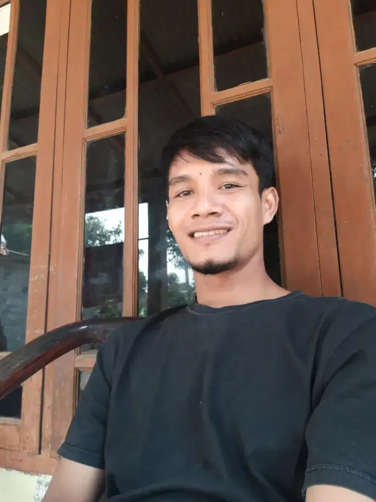Cari pekerjaan apa saja, lulusan SMK bisa nyupir dan punya sim A dan C