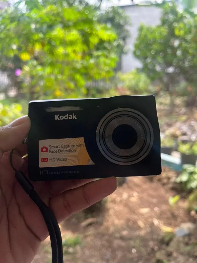 KAMERA DIGITAL KODAK M1033 HD (Negotiable)