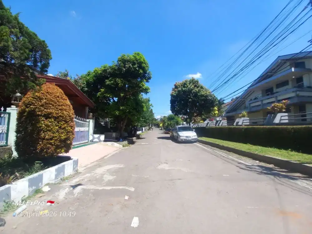 Rumah Strategis sangat cocok dijadikan kost_an, Fasilitas Lengkap, dekat dengan Kampus UNIKOM,UNPAD, ITB di Tubagus Ismail Dago Bandung