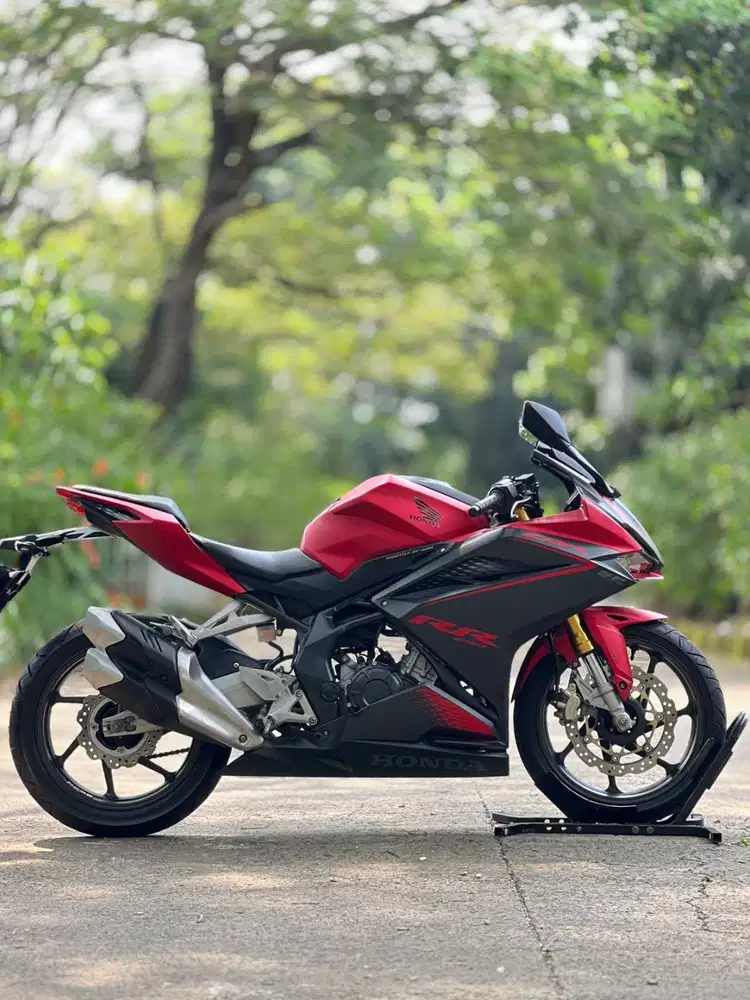 HONDA NEW CBR 250RR ABS QS 2021 MERAH HITAM KM 10K PAJAK ON LIKE NEW