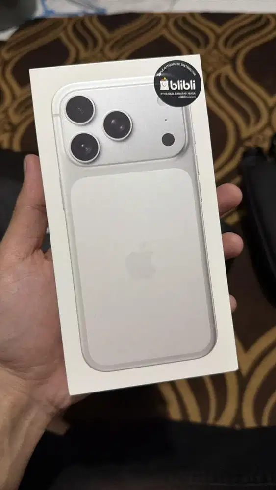 Fs Iphone 17 pro Silver 256gb