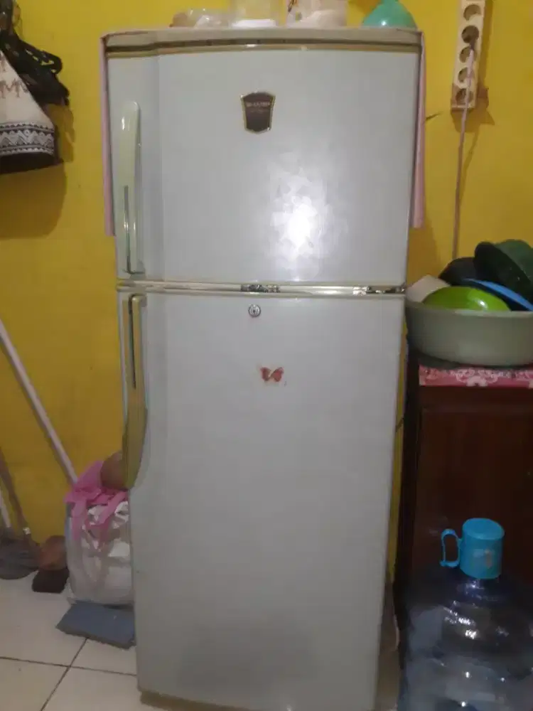 Jual kulkas 1 pintu sharp