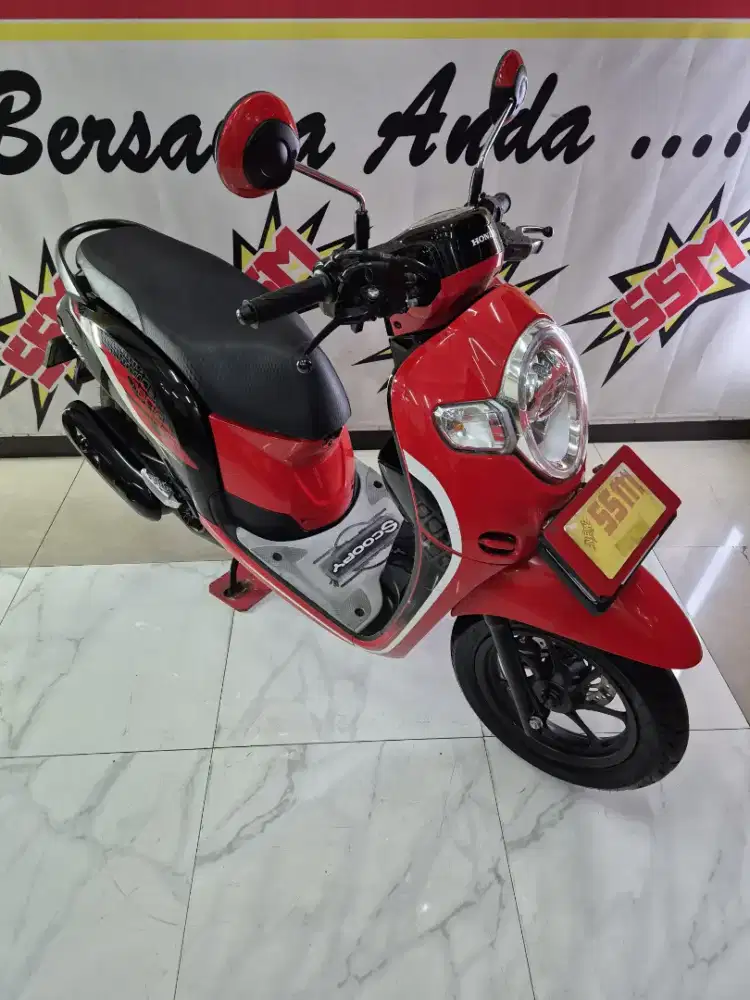 Scoopy sporty iss remot