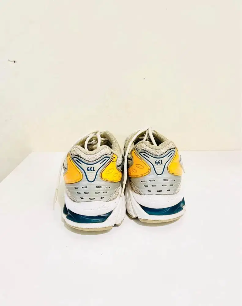 Sepatu Asics Gel Kayano 14