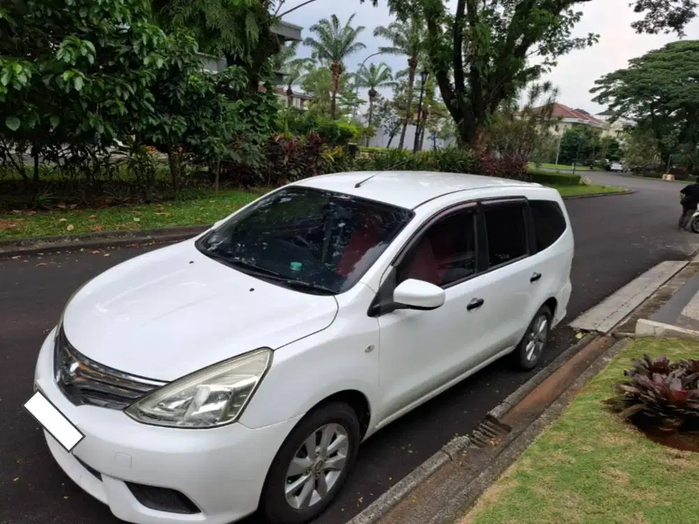JUAL GRAND LIVINA 1.5 SV AT 2014