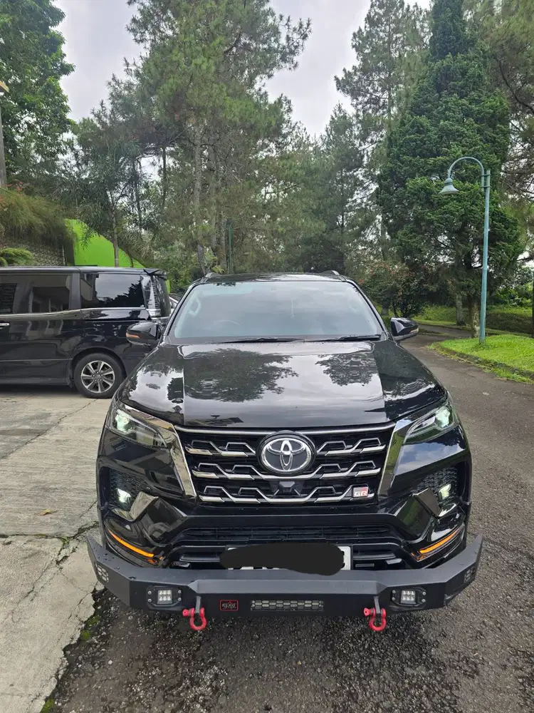 Jual Fortuner 2.8 4x2 VRZ AT Tahun 2023