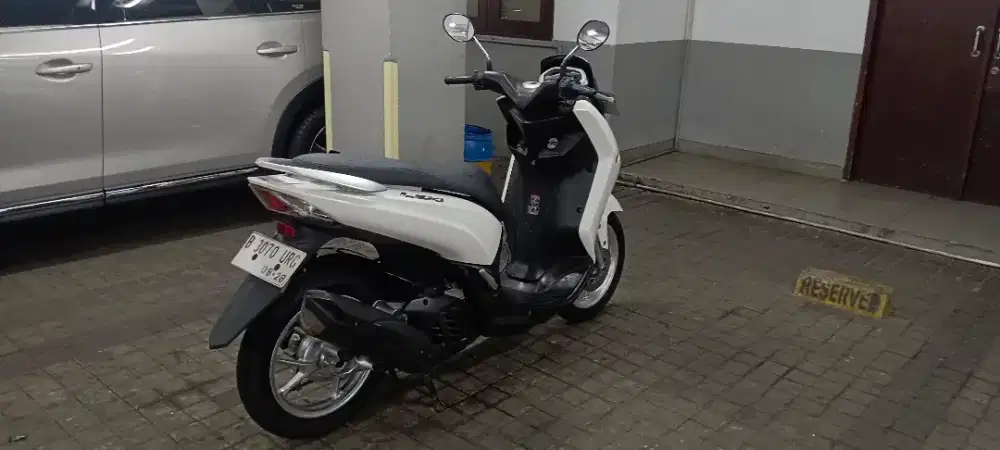 Yamaha Lexi 2018..Pemakaian pribadi, atas nama pribadi, pajak panjang.