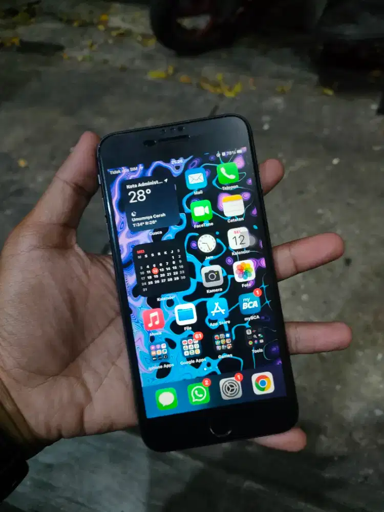 iPhone 8 Plus 64GB No minus Nett/Pass