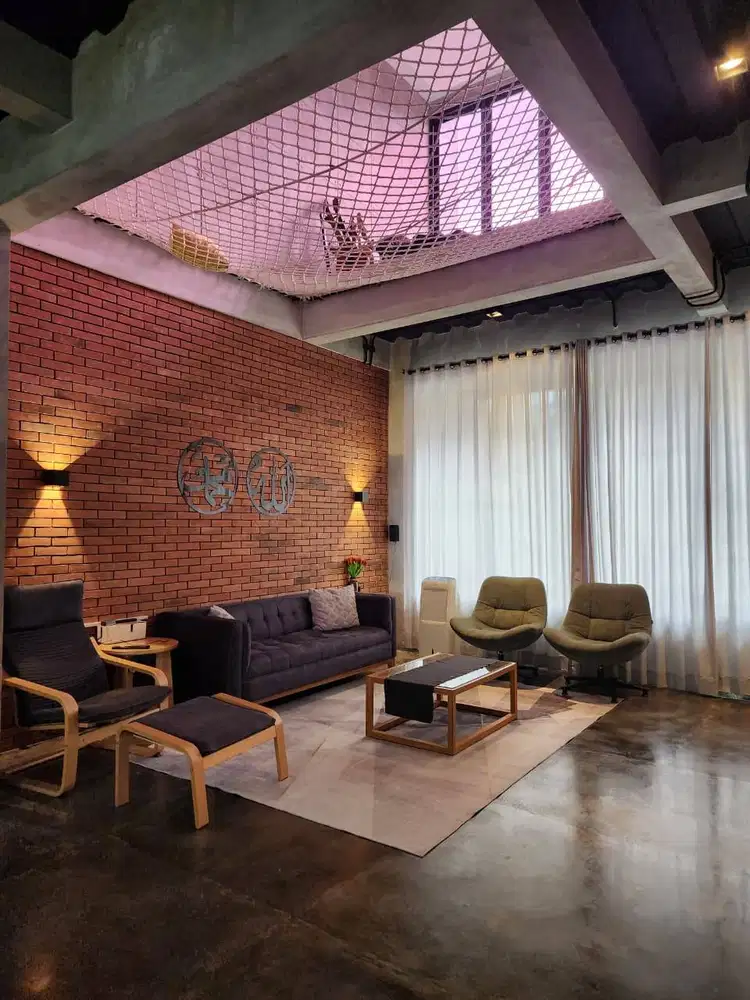 Rumah Tinggal Full Furnish Industrial