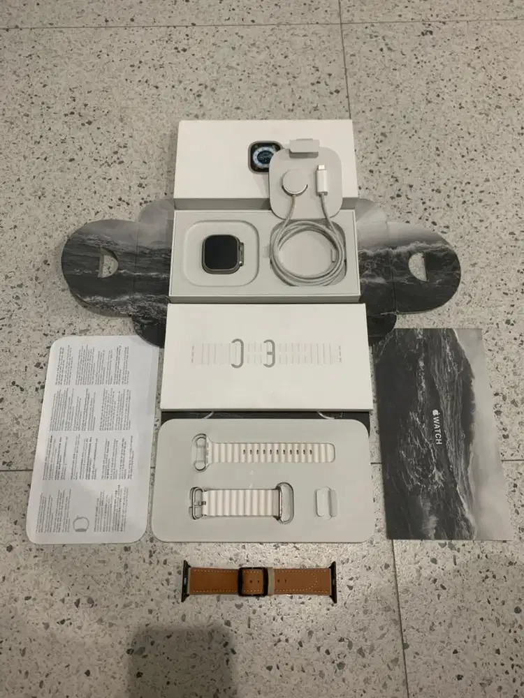 Apple watch ultra Gen 1 BH 97% Fullset lengkap original