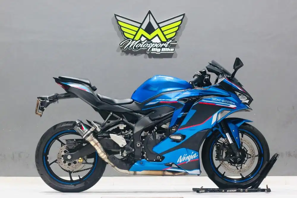 Kawasaki ZX25R ABS mulus mesin sehat suara gahar siap gas bro
