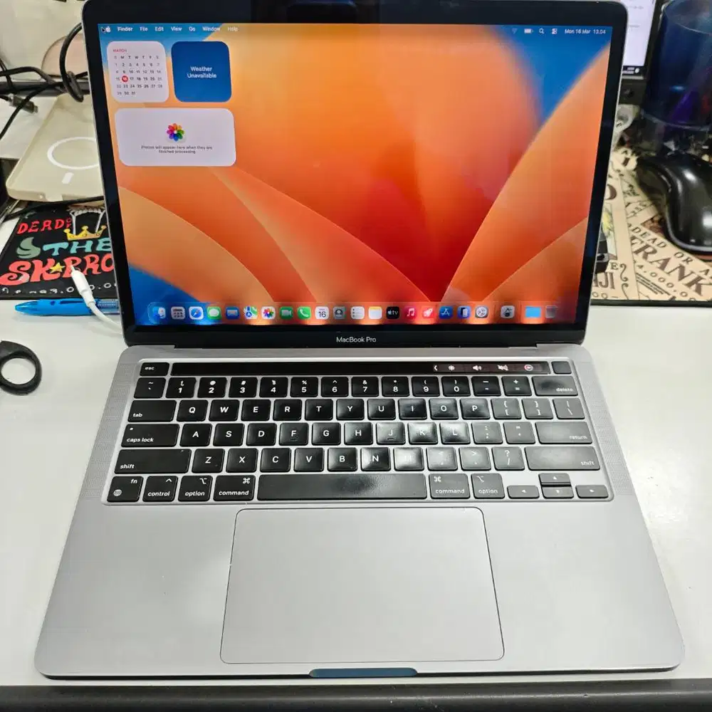 Macbook Pro M2 RAM 8GB ROM 512GB Cek Deskripsi