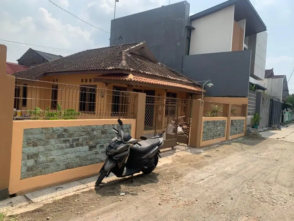 DISEWAKAN RUMAH AREA GENTAN UNTUK KELUARGA / OPERASIONAL PERUSAHAAN