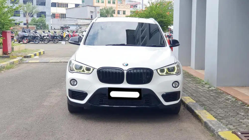 Km 46rb bmw x1 xline 2019 putih
