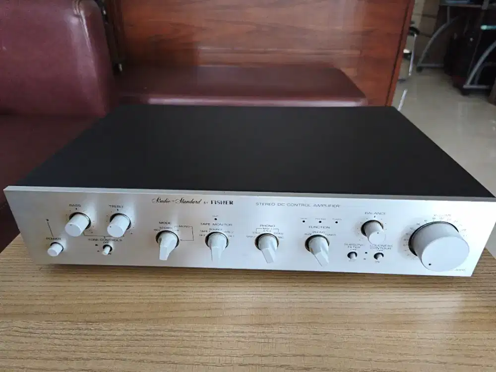 Preamp Fisher cc 3000 made in Japan