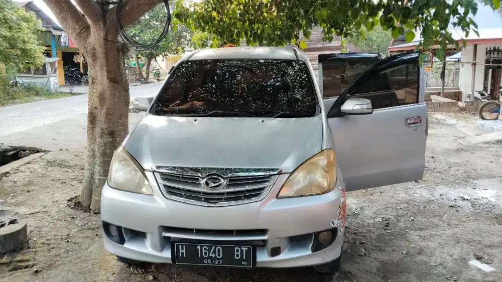 Xenia 2007 berau plat H