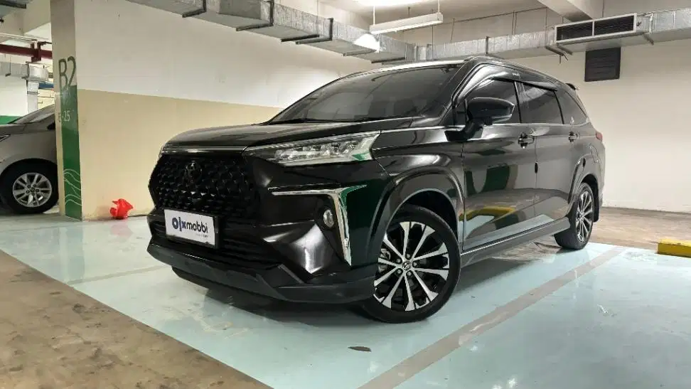 DP MURAH Toyota Avanza 1.5 New Veloz Q Bensin-AT 2022 Hitam CFAQF