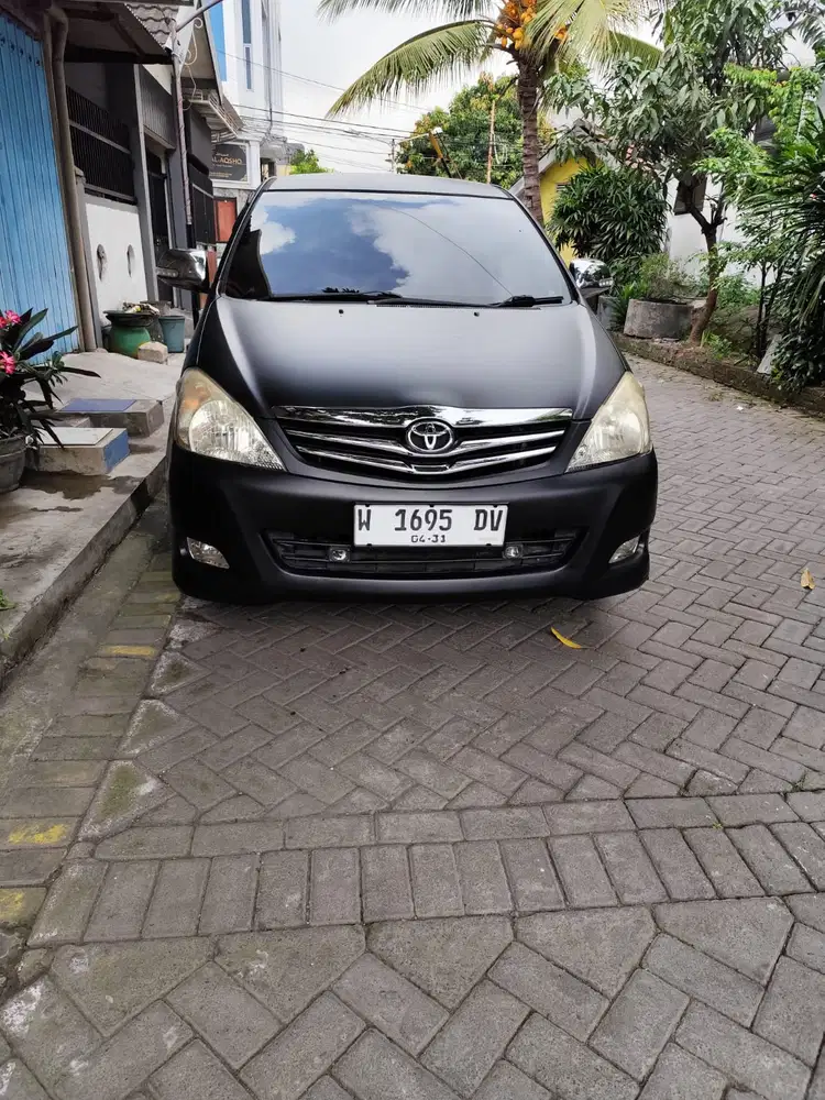Toyota Kijang Innova 2008 Bensin Matic